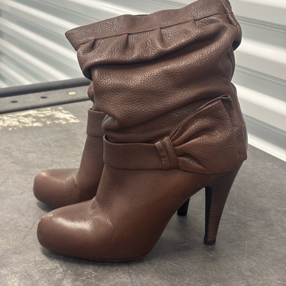 Gianni Bini Ava Boots Mid Calf